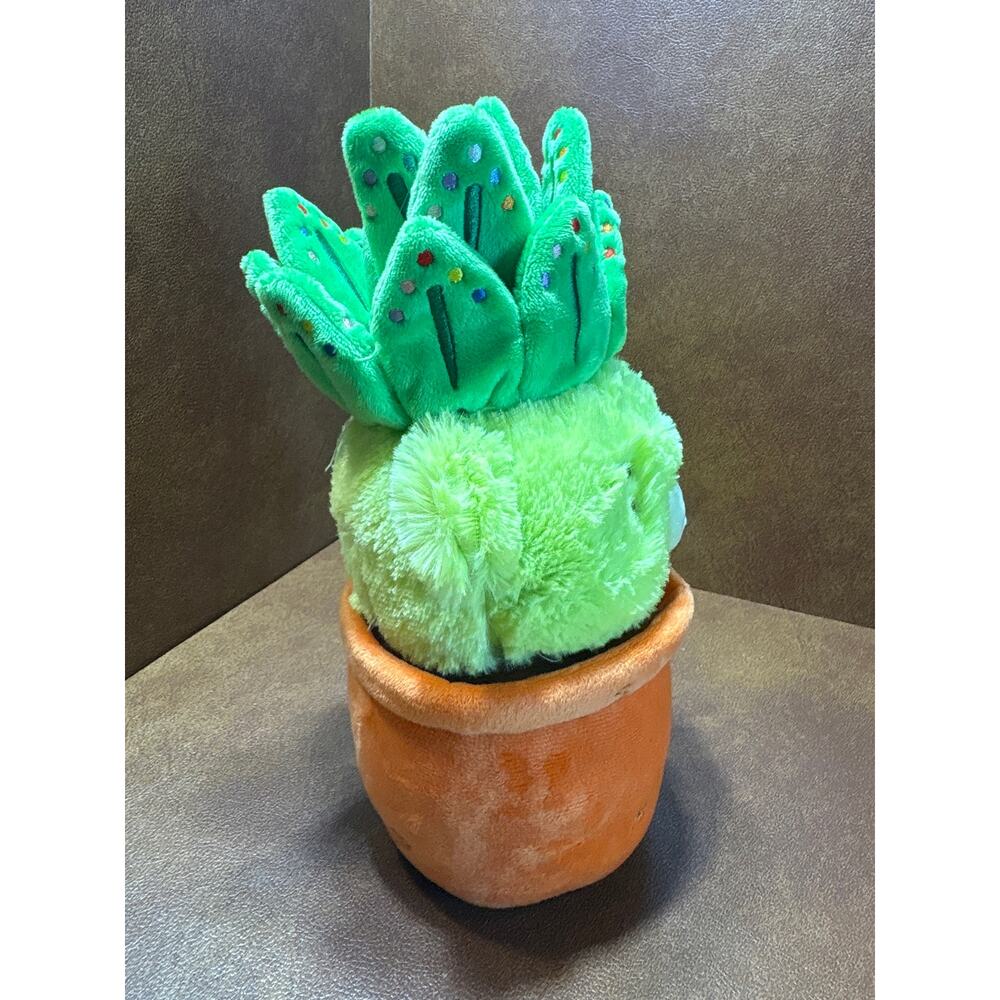 Moriah Elizabeth Fred Plush Plant Bear in Pot Green Succulent Character Toy NWT - Picture 4 of 12